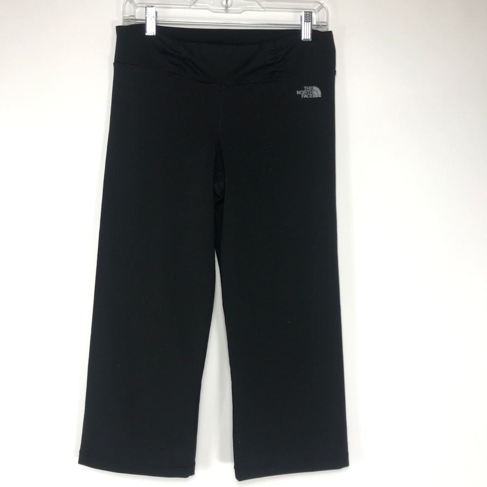 TNF The Northface black Cropped legging Pants Sz M